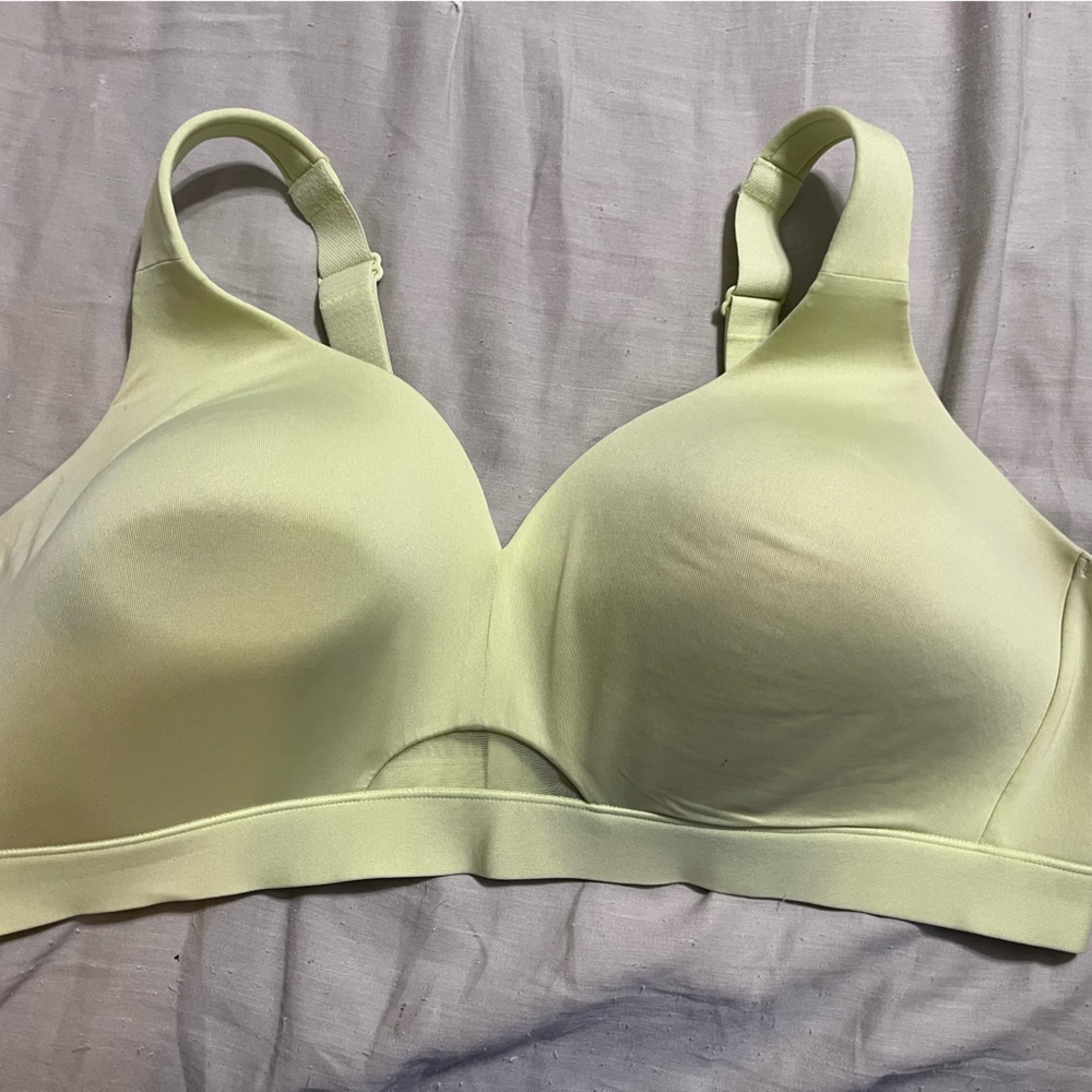 Cacique Light Green Women's Bra